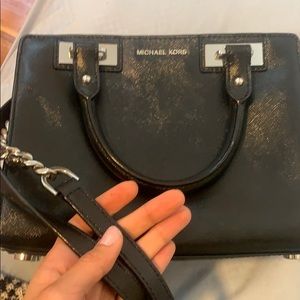 Black Micheal Kors bag